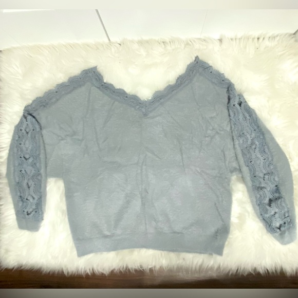 Light Blue Lace Trim V-neck Sweater, Size XL - Picture 2 of 5